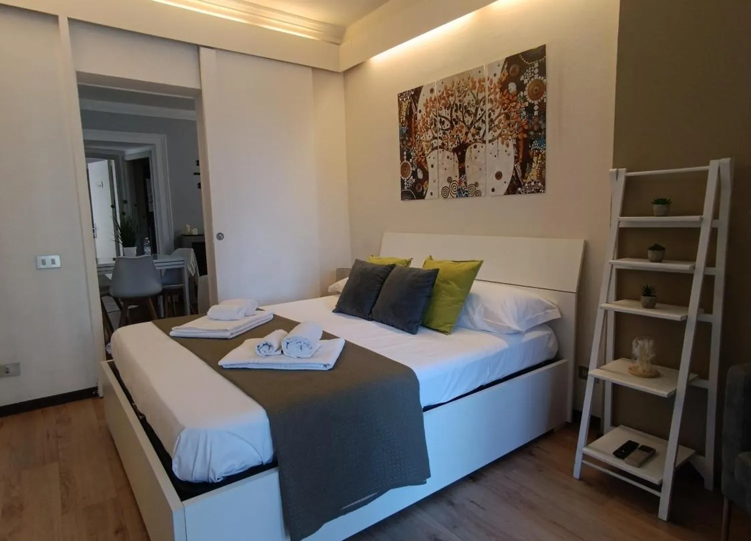 Apartamento La Casa Di Carta In Piazza Stesicoro CTA